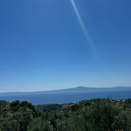 Kalamata Natural Stone Seaview Sanctuary Σπίτι διακοπών Megali Mantineia