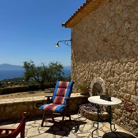 Σπίτι διακοπών Kalamata Natural Stone Seaview Sanctuary *