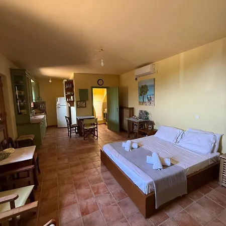 Kalamata Natural Stone Seaview Sanctuary * Megali Mantineia