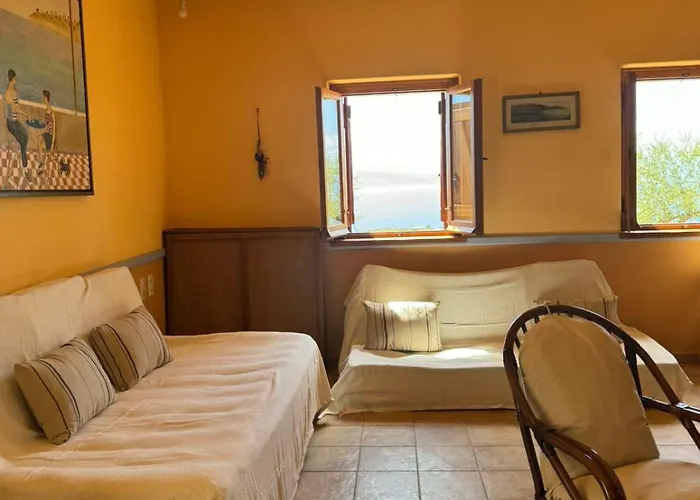 Σπίτι διακοπών Kalamata Natural Stone Seaview Sanctuary Megali Mantineia