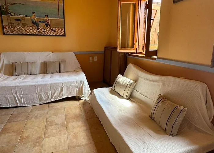 Σπίτι διακοπών Kalamata Natural Stone Seaview Sanctuary *