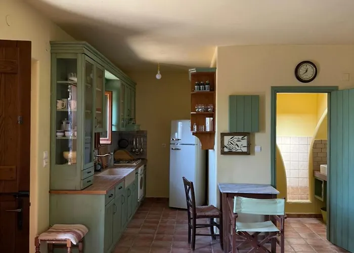 Kalamata Natural Stone Seaview Sanctuary * Megali Mantineia