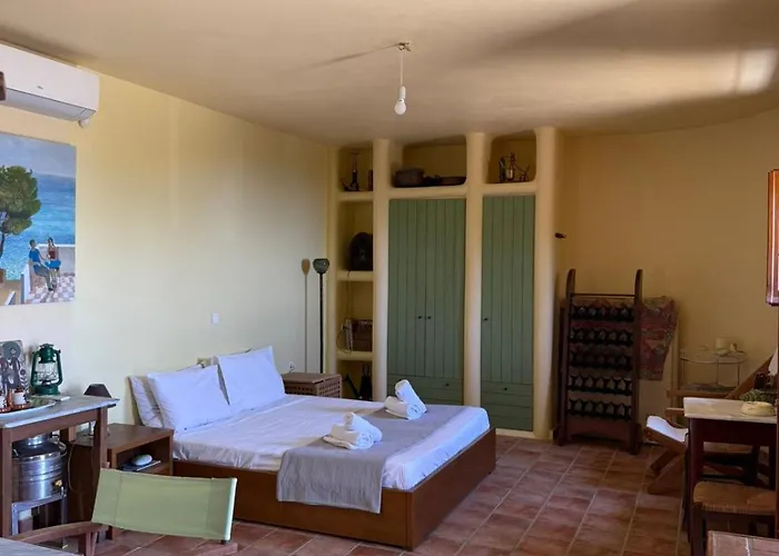 Σπίτι διακοπών Kalamata Natural Stone Seaview Sanctuary Megali Mantineia